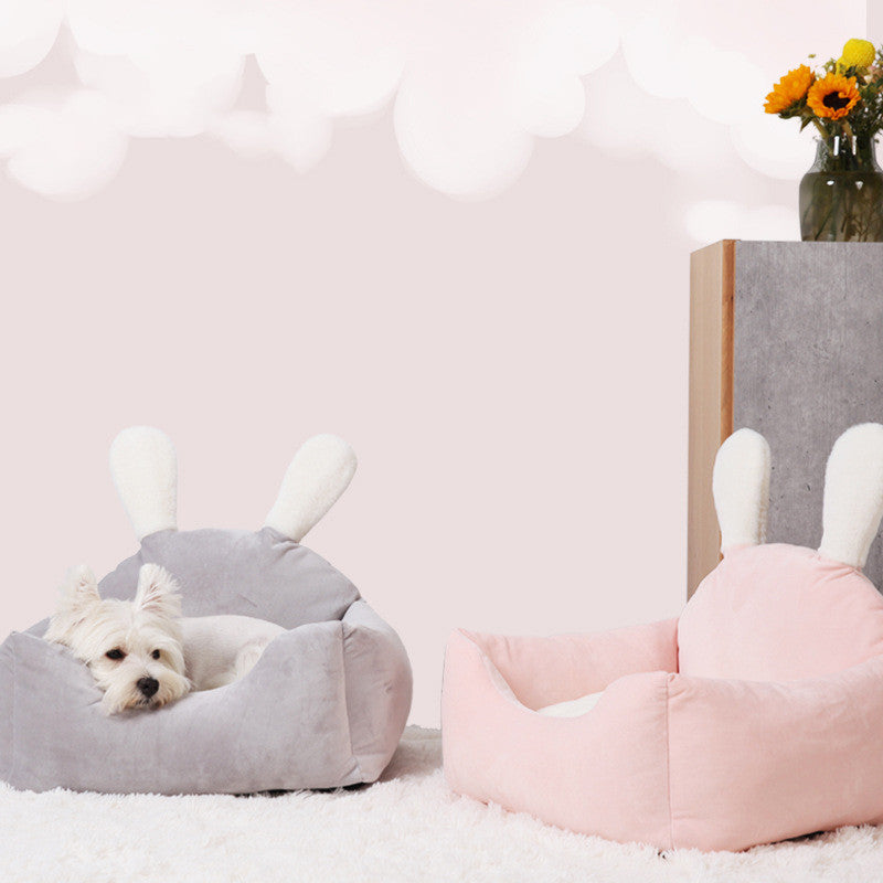 Cozy Pet Haven with Washable Cushion